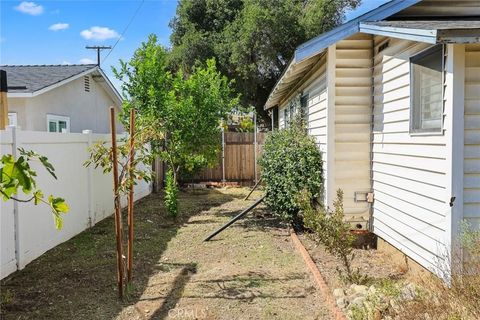 Tiny photo for 904 N Dalton Avenue, Azusa, CA 91702 (MLS # WS25228318)