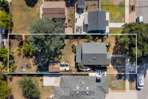 Tiny photo for 904 N Dalton Avenue, Azusa, CA 91702 (MLS # WS25228318)