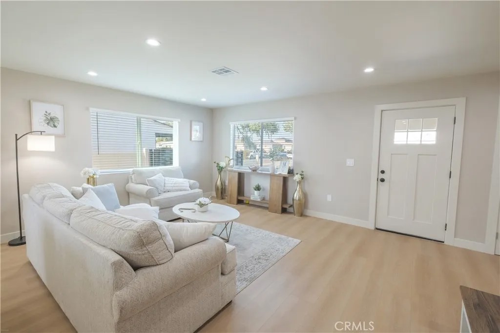 223 S Aprilia Ave