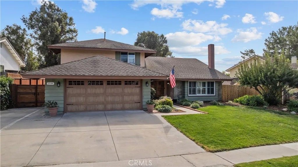 Photo of 2144 Sirius St, Thousand Oaks, CA 91360 (MLS # DW26054235)