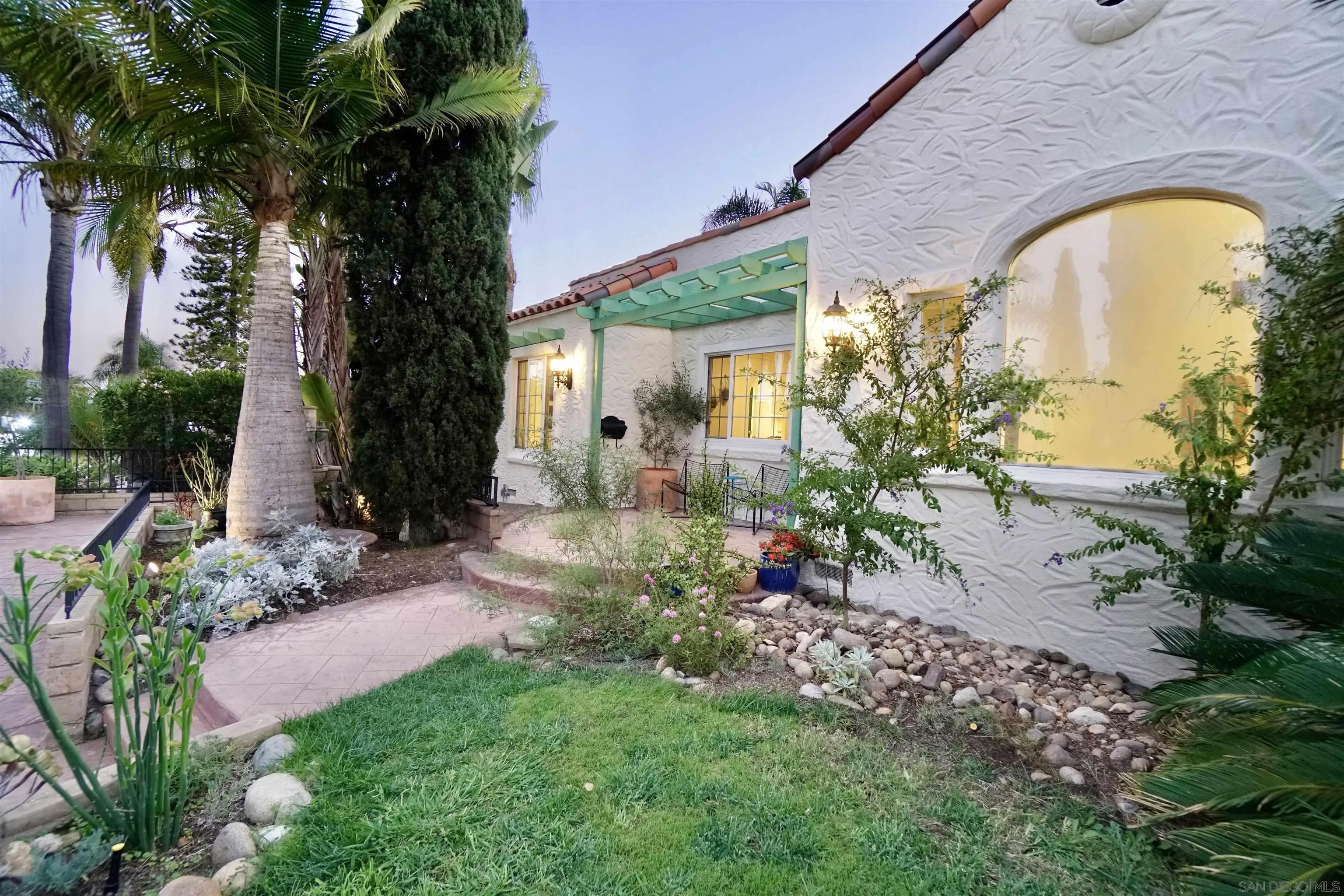 3694 33rd Street
