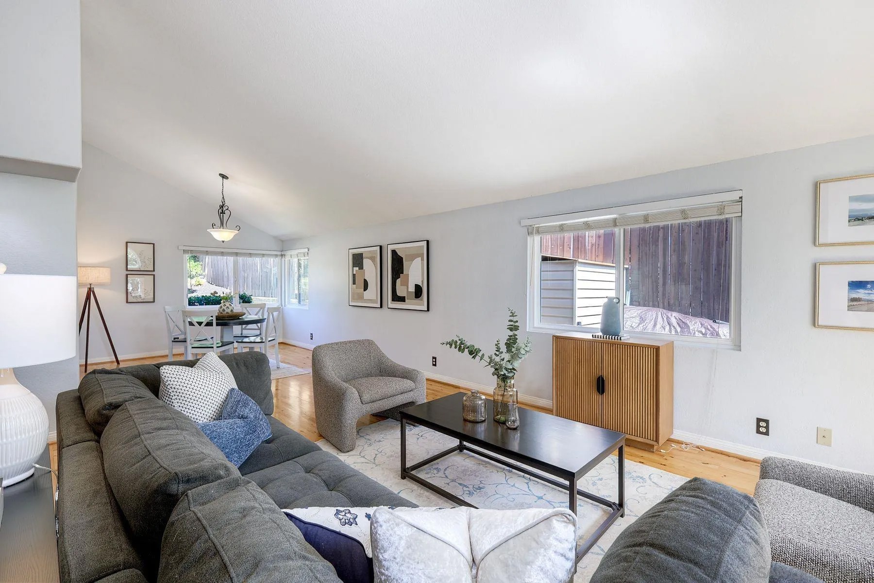 13976 Country Creek Rd