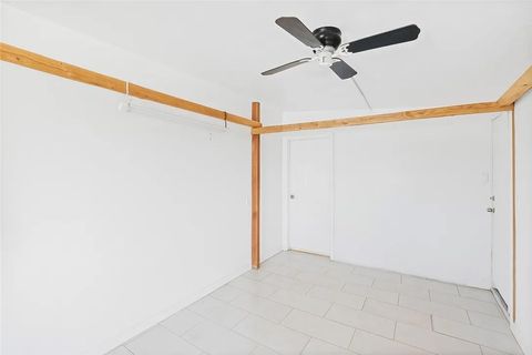 Tiny photo for 83415 Amboy Road, 29 Palms, CA 92277 (MLS # CV25236610)