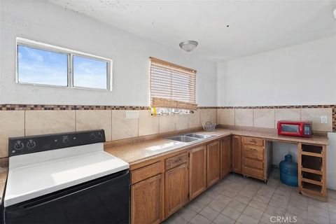 Tiny photo for 83415 Amboy Road, 29 Palms, CA 92277 (MLS # CV25236610)