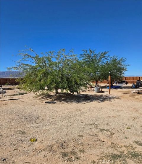 Tiny photo for 83415 Amboy Road, 29 Palms, CA 92277 (MLS # CV25236610)