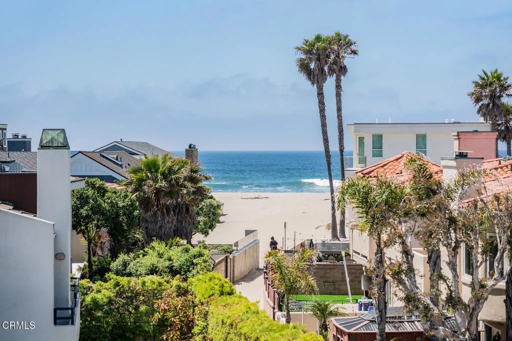 1130 Mandalay Beach Road
