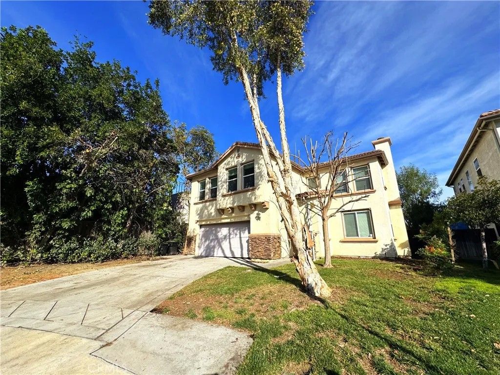 Photo of 8240 Chamberlain Lane, Reseda, CA 91335 (MLS # CV26015864)