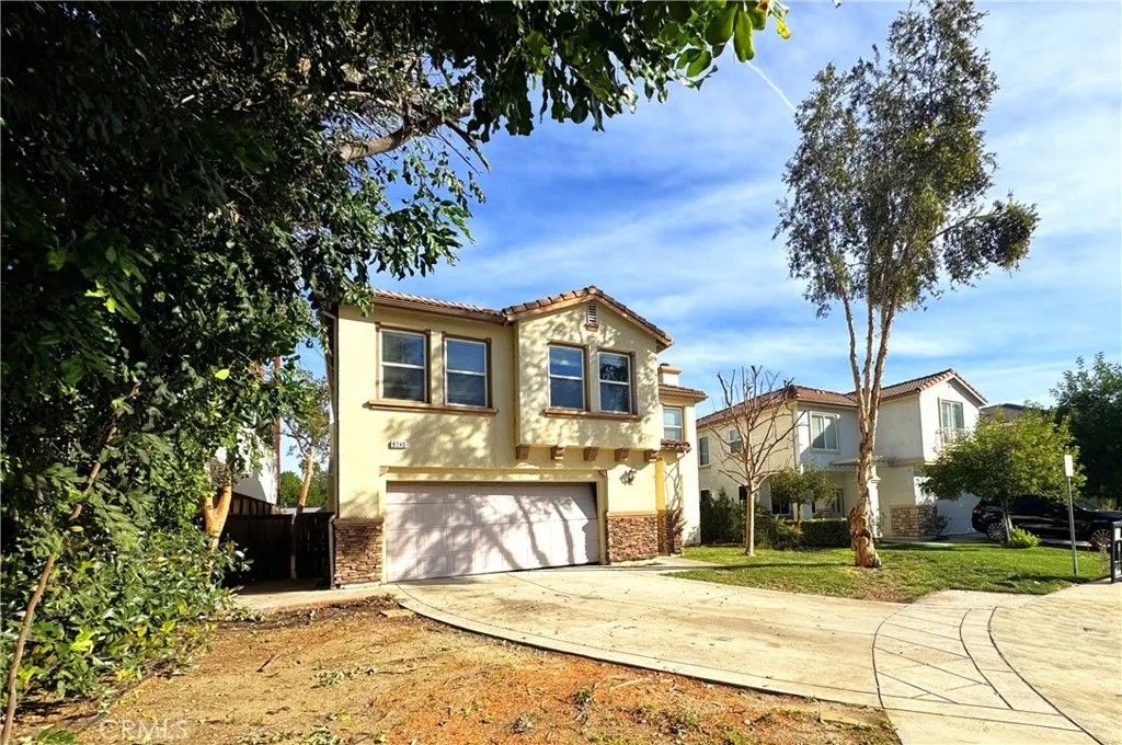 Photo of 8240 Chamberlain Lane, Reseda, CA 91335 (MLS # CV26015864)