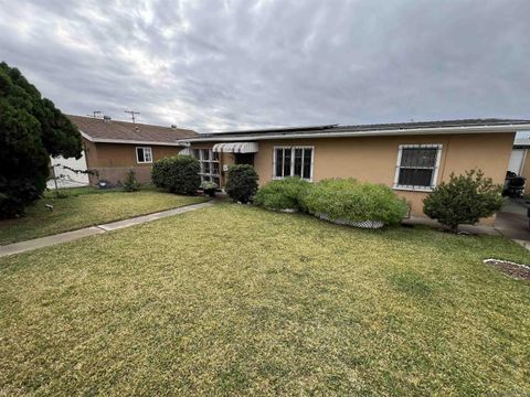 2452 Hardy Drive Lemon Grove CA 91945