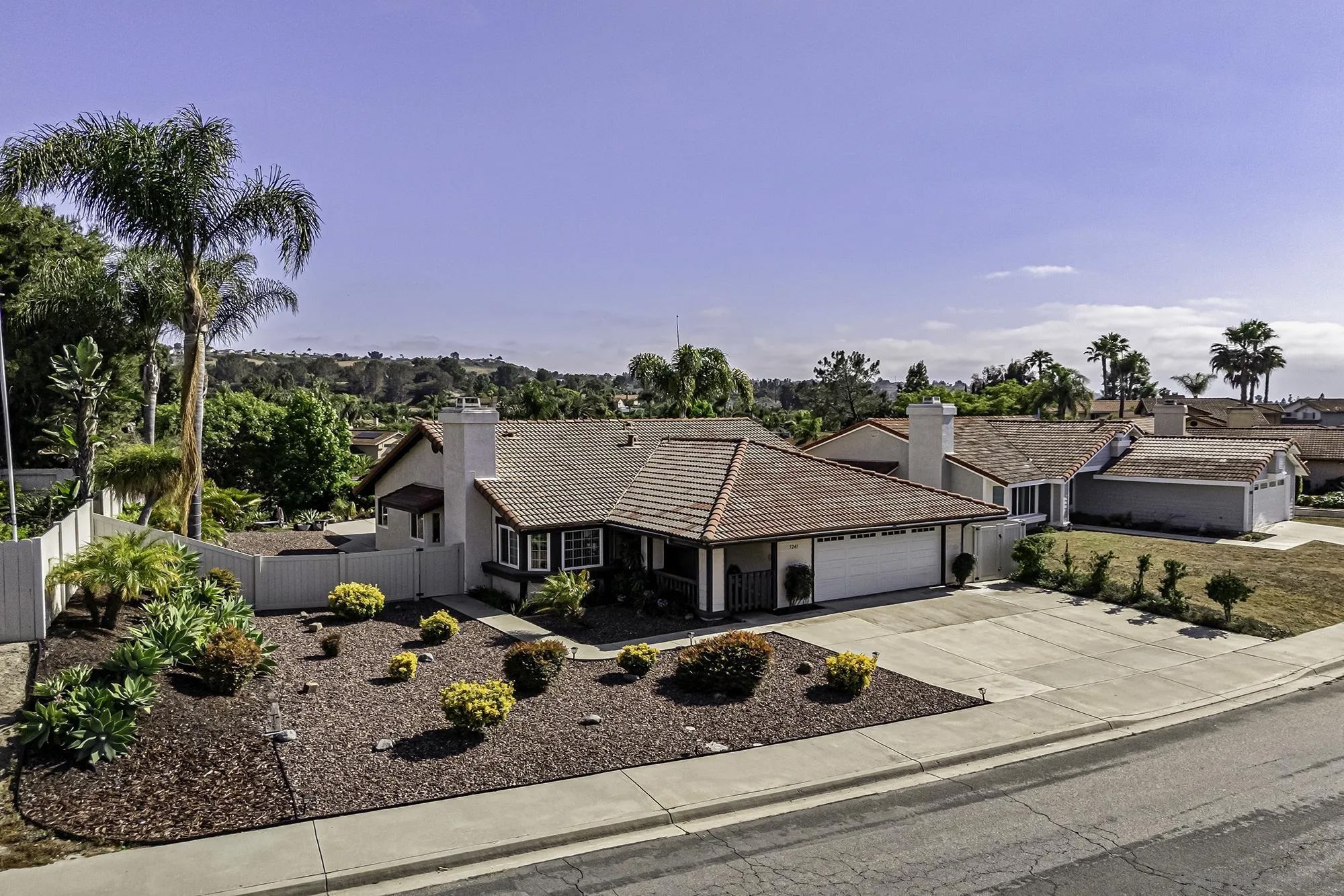 5241 Alamosa Park Dr