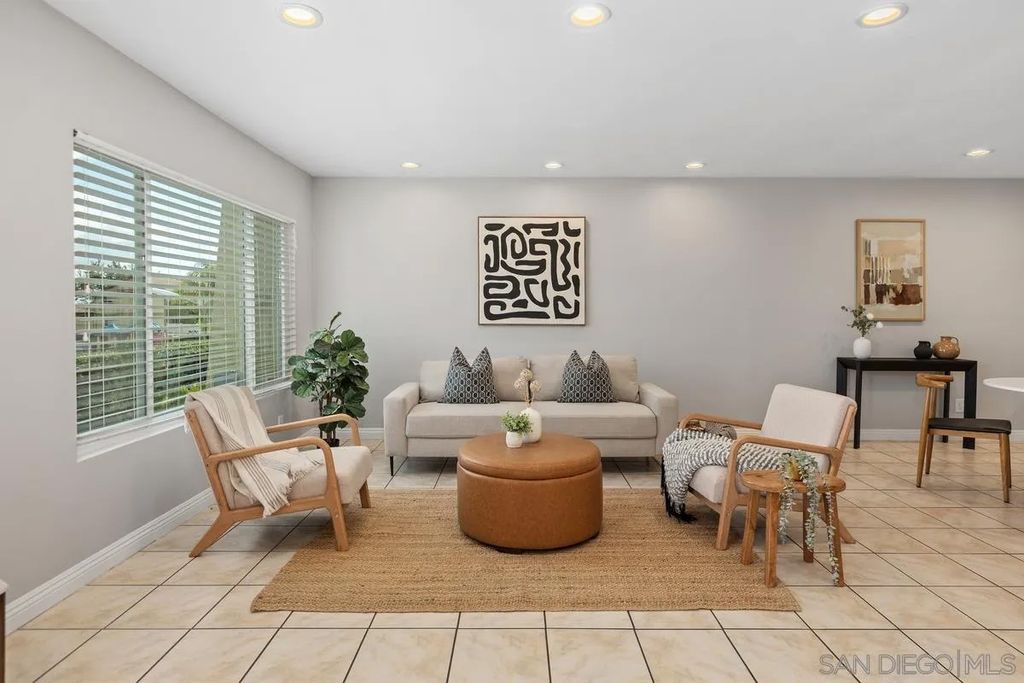 Photo of 5800 Lake Murray Blvd #49, La Mesa, CA 91942 (MLS # 250044524)