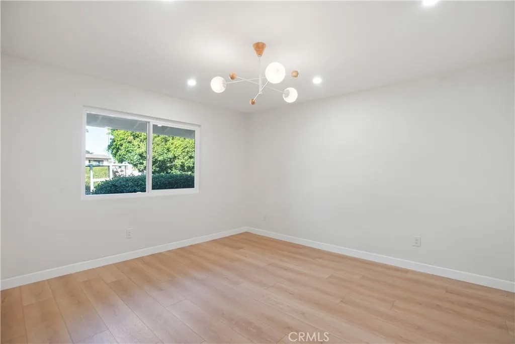 1185 La Subida Court