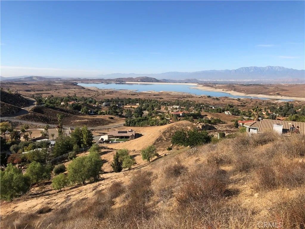 Photo of 20893 Mandeville Pl, Perris, CA 92570 (MLS # IG26010390)