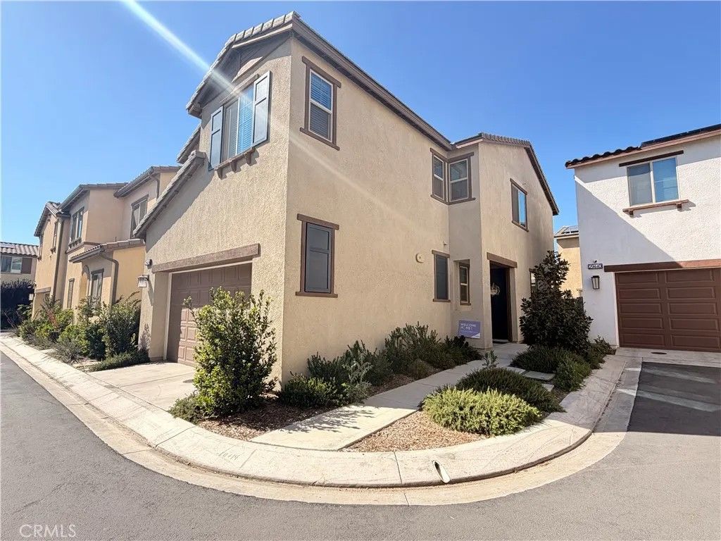 Photo of 29424 Tourmaline Way, Winchester, CA 92596 (MLS # SW26073884)