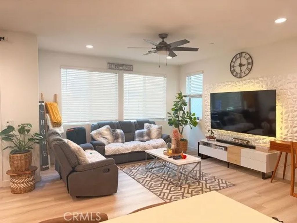 Photo of 29424 Tourmaline Way, Winchester, CA 92596 (MLS # SW26073884)