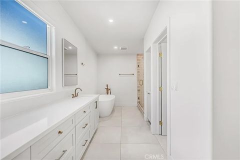 Tiny photo for 881 N Ford Ave, Fullerton, CA 92832 (MLS # CV25273264)