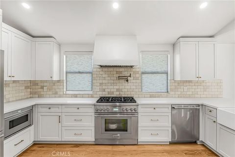 Tiny photo for 881 N Ford Ave, Fullerton, CA 92832 (MLS # CV25273264)