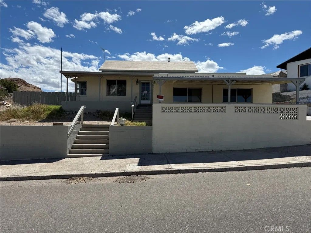 Photo of 323 E St, Needles, CA 92363 (MLS # JT26078752)