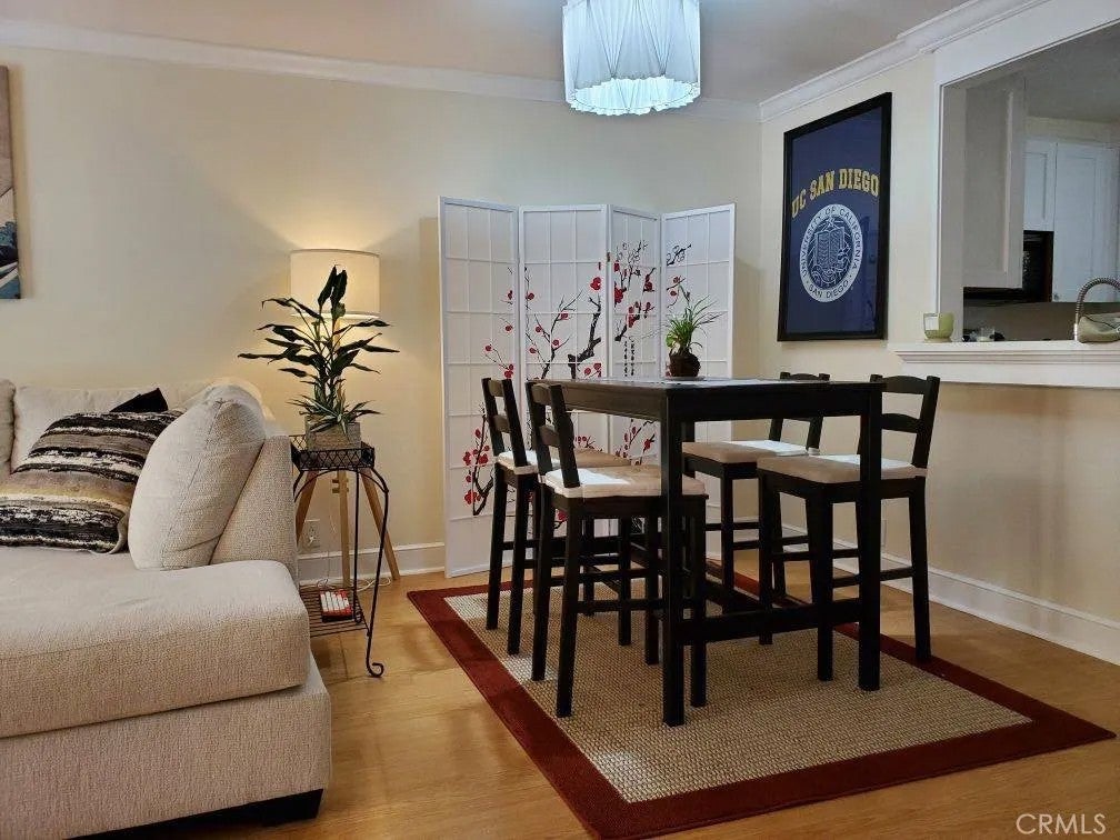 8840 Villa La Jolla Drive 220