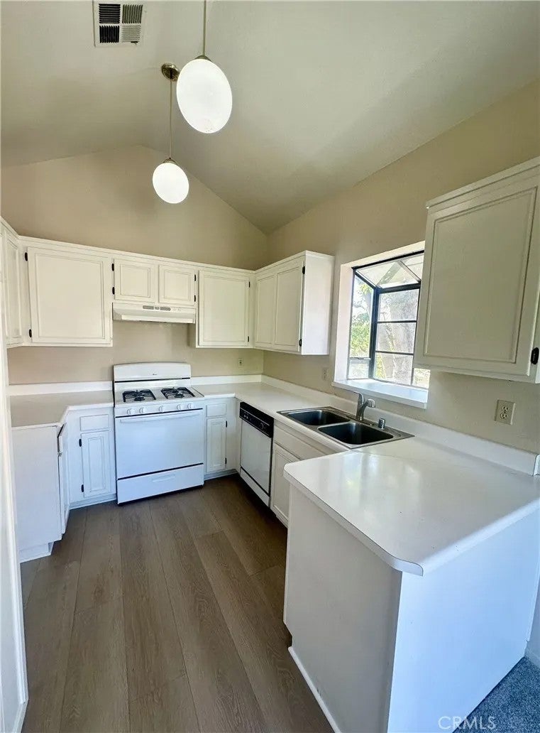 18107 Erik Court 464