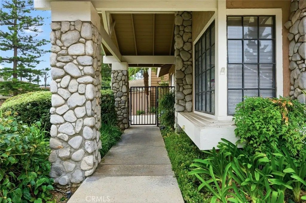 Photo of 919 Auburn Rd, San Dimas, CA 91773 (MLS # CV26031007)