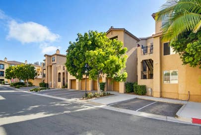 3825 Elijah 327 San Diego CA 92130