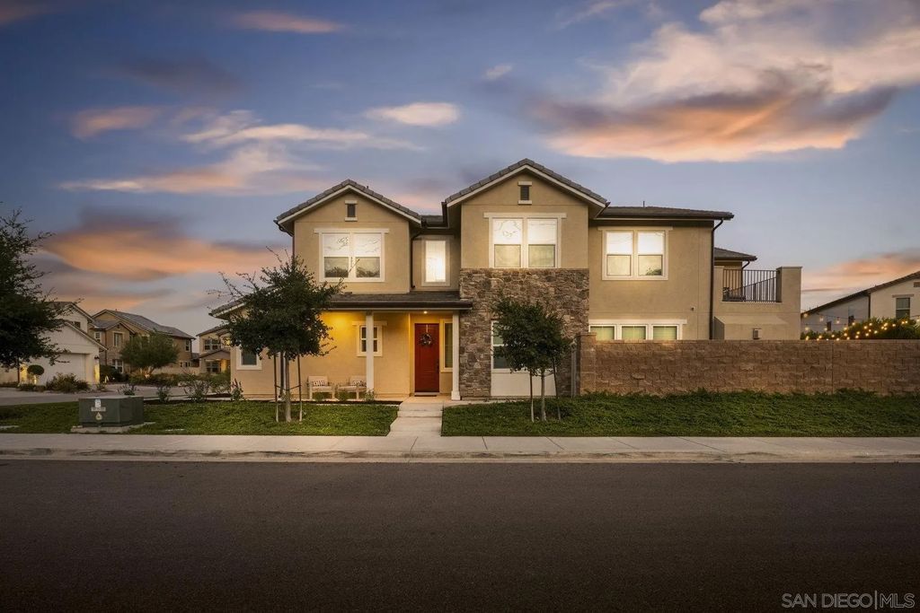 Photo of 3068 Mimlus Pl, Escondido, CA 92029 (MLS # 260003453)