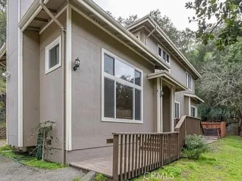 Photo of 19 A El Cuenco Pl, Carmel Valley, CA 93924 (MLS # OC25162081)