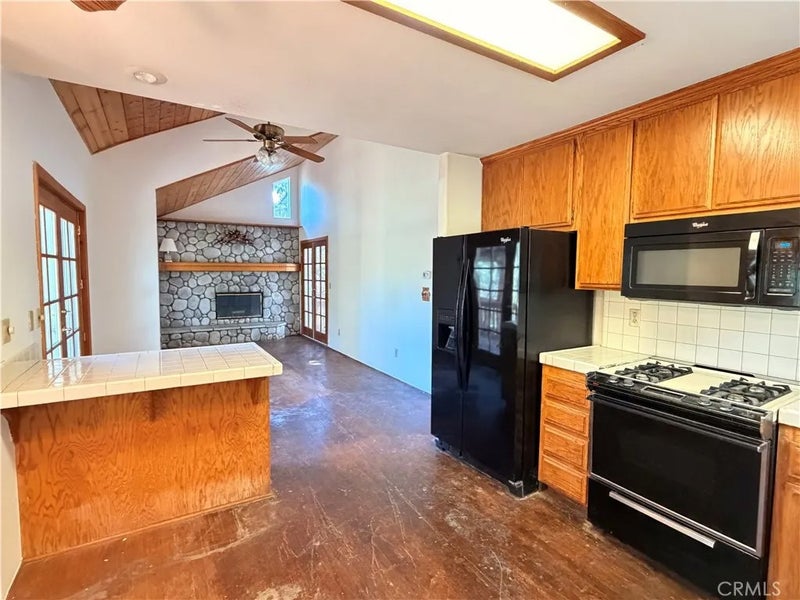 32778 Deer Lick