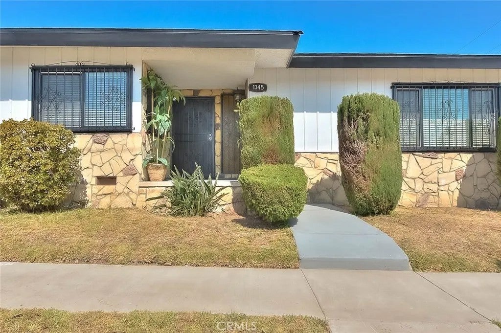 1345 W 124th