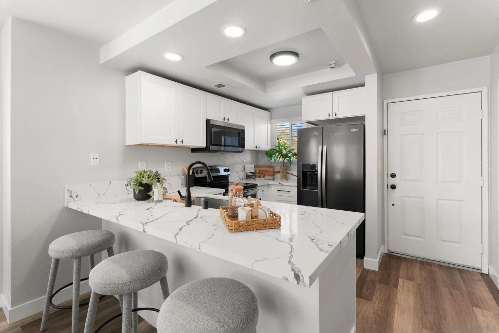 Photo of 8901 Arlingdale Way, Spring Valley, CA 91977 (MLS # 260023445)