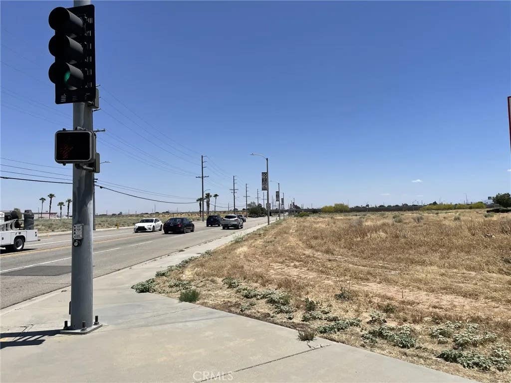 Photo of 0 Cor 5th St W Ave Q, Palmdale, CA 93551 (MLS # SR26115278)