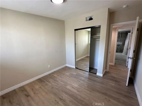 Tiny photo for 18670 9th Street, Bloomington, CA 92316 (MLS # IV25232547)