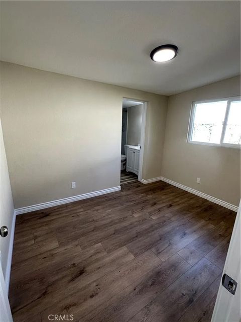Tiny photo for 18670 9th Street, Bloomington, CA 92316 (MLS # IV25232547)