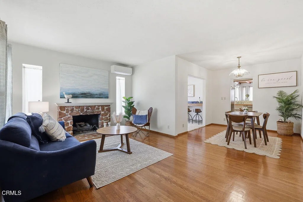 78 W Loop Drive