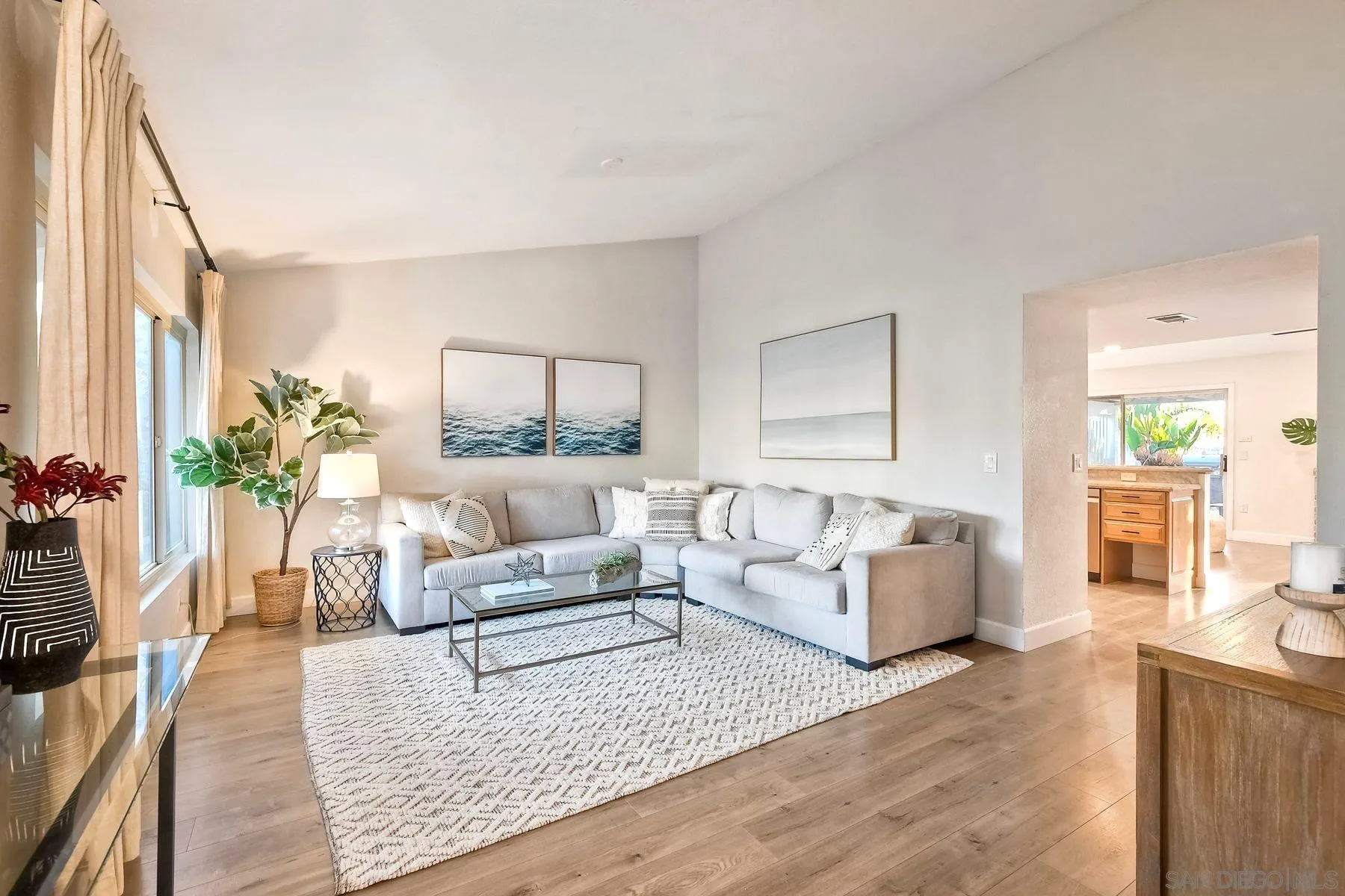 7219 Mimosa Dr