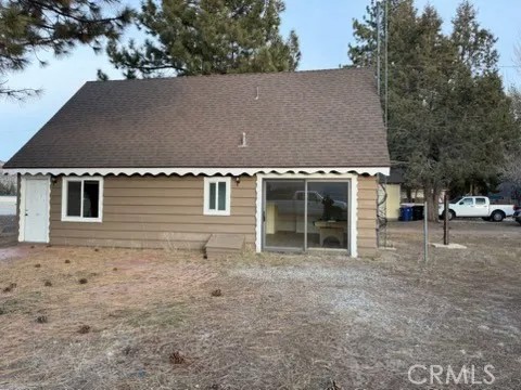 345 W Fairway