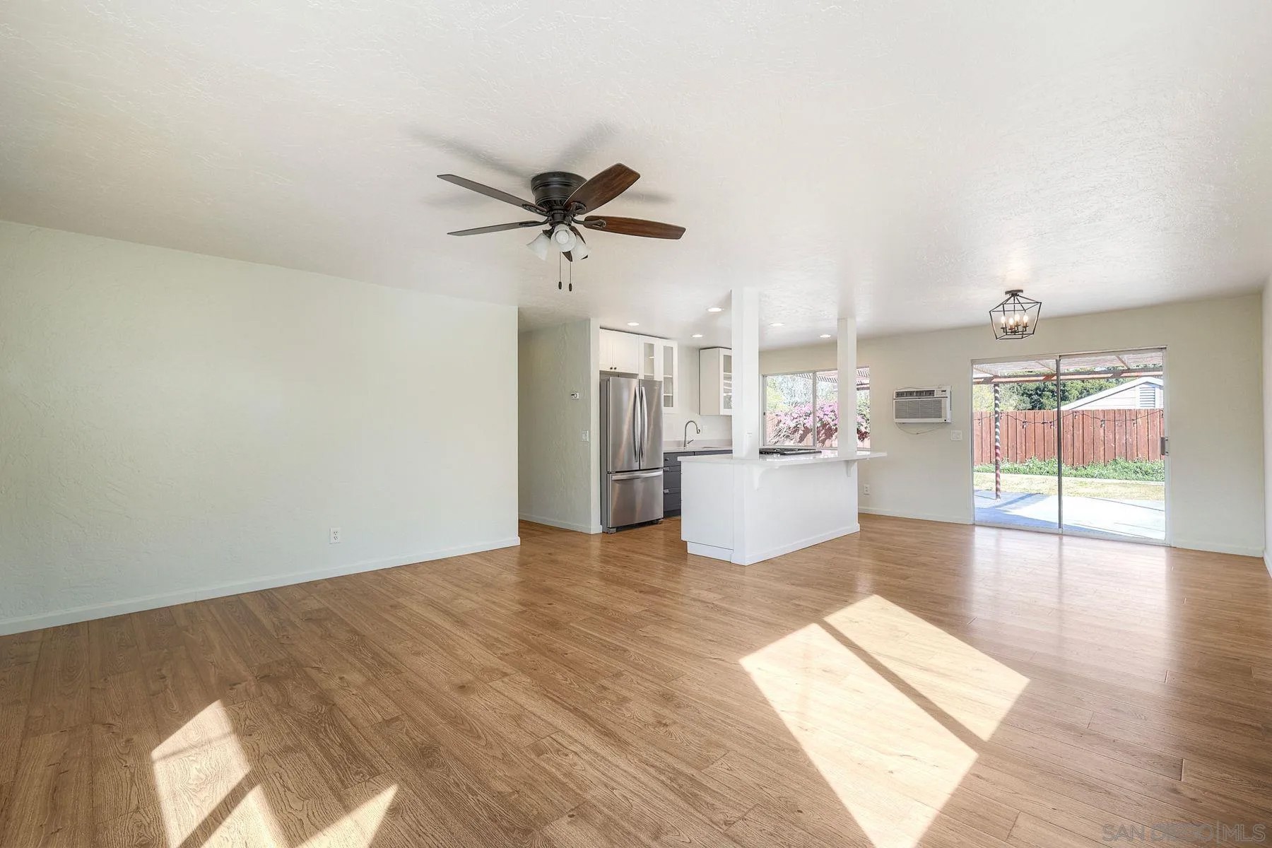 2371-75 BERRY STREET