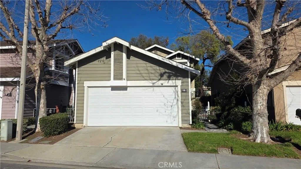 Photo of 4 Leesburg, Irvine, CA 92620 (MLS # OC26019642)