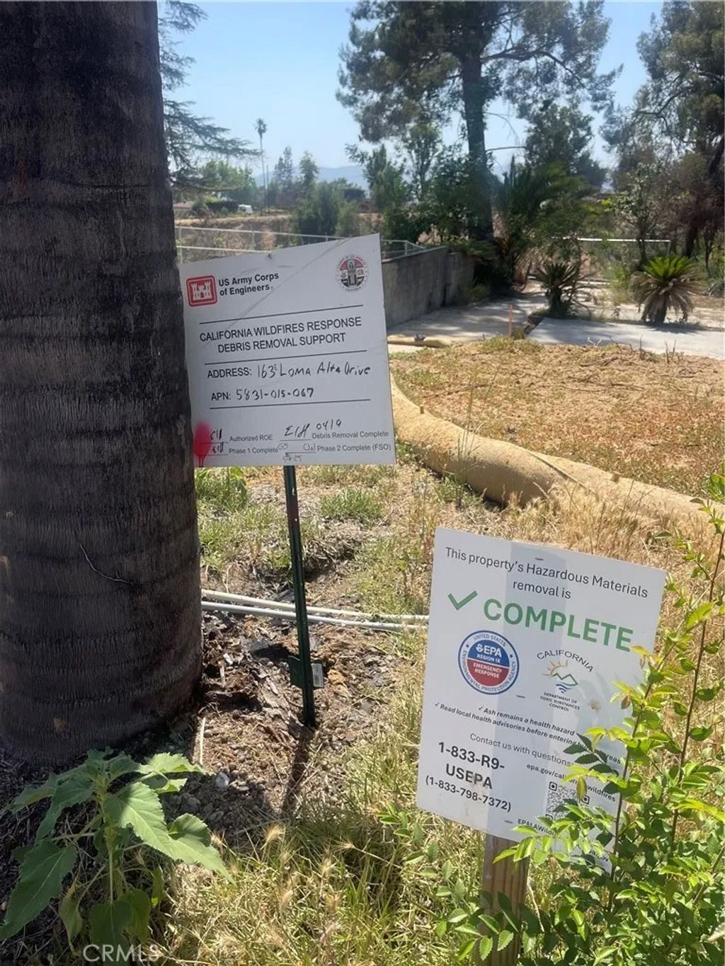 Photo of 163 E Loma Alta Dr, Altadena, CA 91001 (MLS # CV26014215)