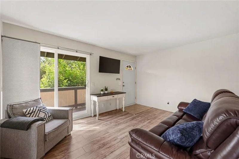 868 E Alvarado 44