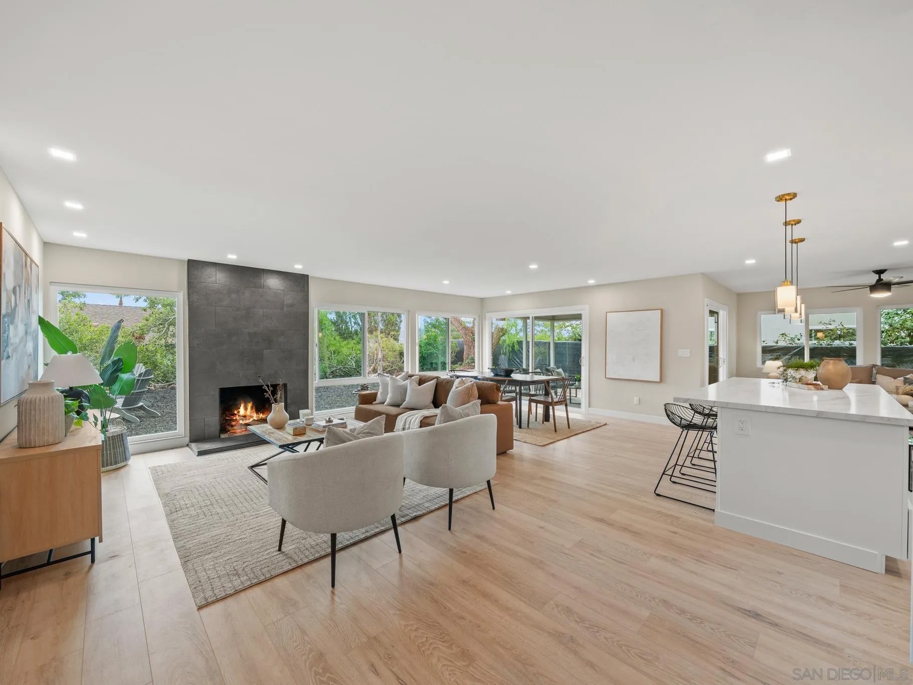 14793 Penasquitos Dr