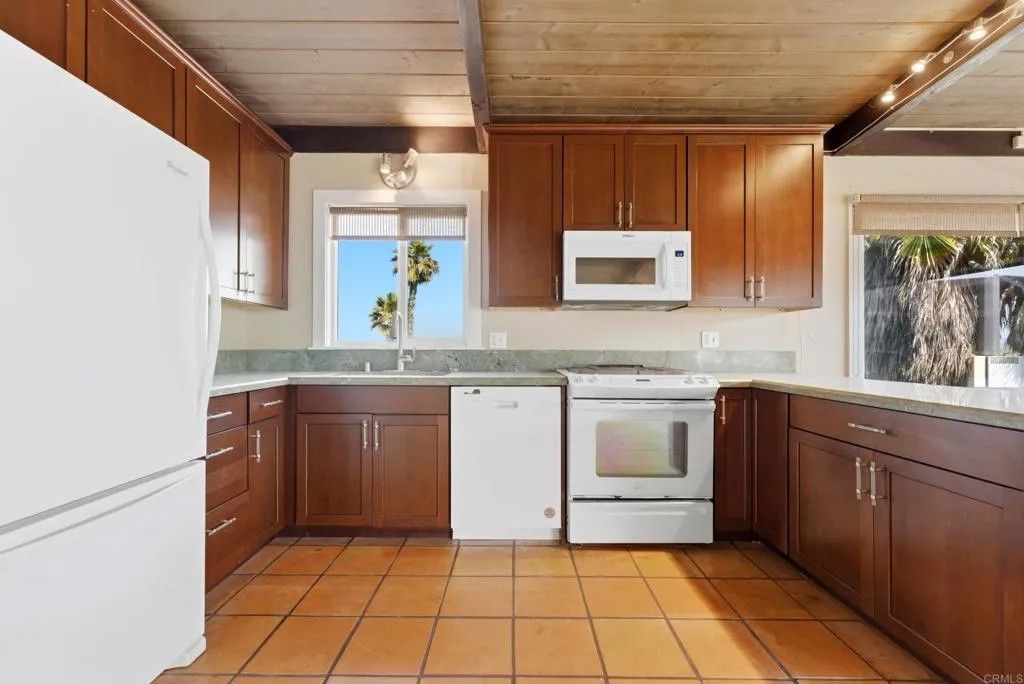 Photo of 1550 Seacoast Drive #A, Imperial Beach, CA 91932 (MLS # PTP2602078)