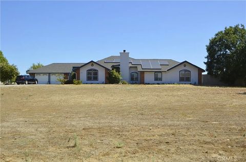 Photo of 29710 Avenue 22, Madera, CA 93638 (MLS # FR26157571)