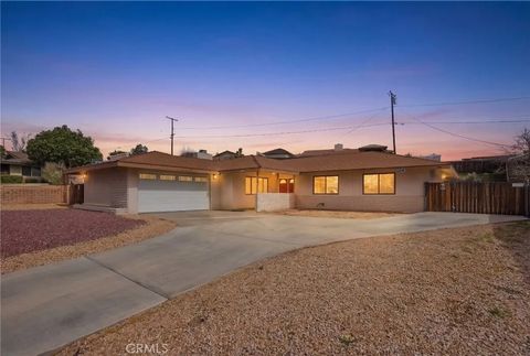Photo of 15103 Wilson Court, Apple Valley, CA 92307 (MLS # HD26047808)