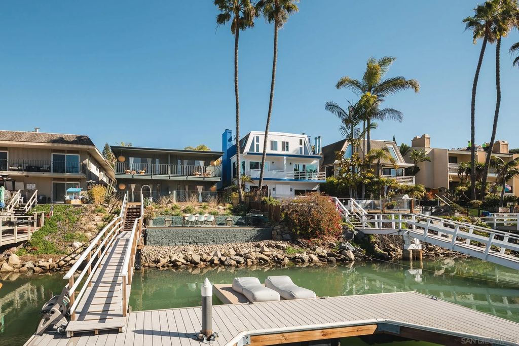 Photo of 4627 Park Dr, Carlsbad, CA 92008 (MLS # 260004367)