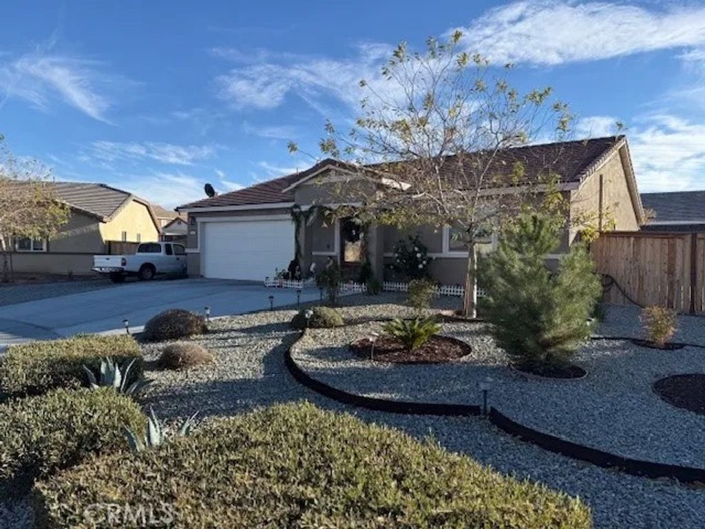 Photo of 11461 Charlotte St, Adelanto, CA 92301 (MLS # DW25279390)