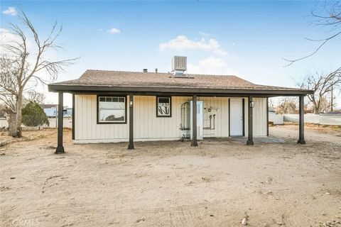 47242 92nd Street West Lancaster CA 93536
