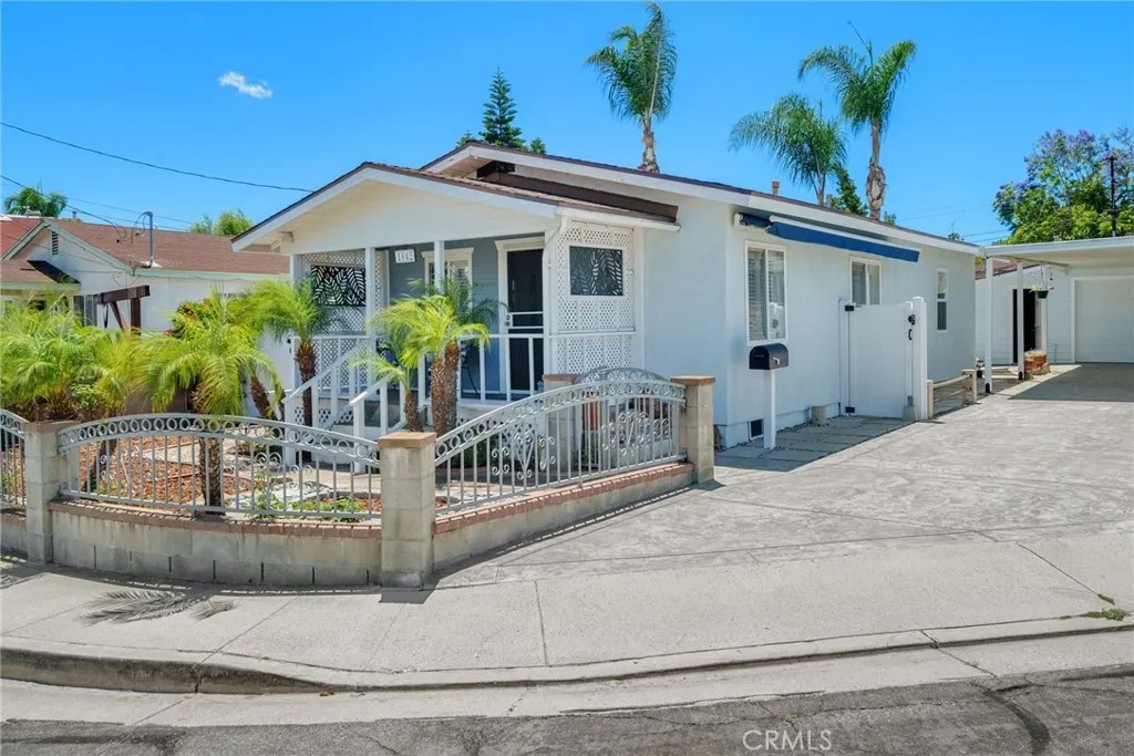 1842 259th Street