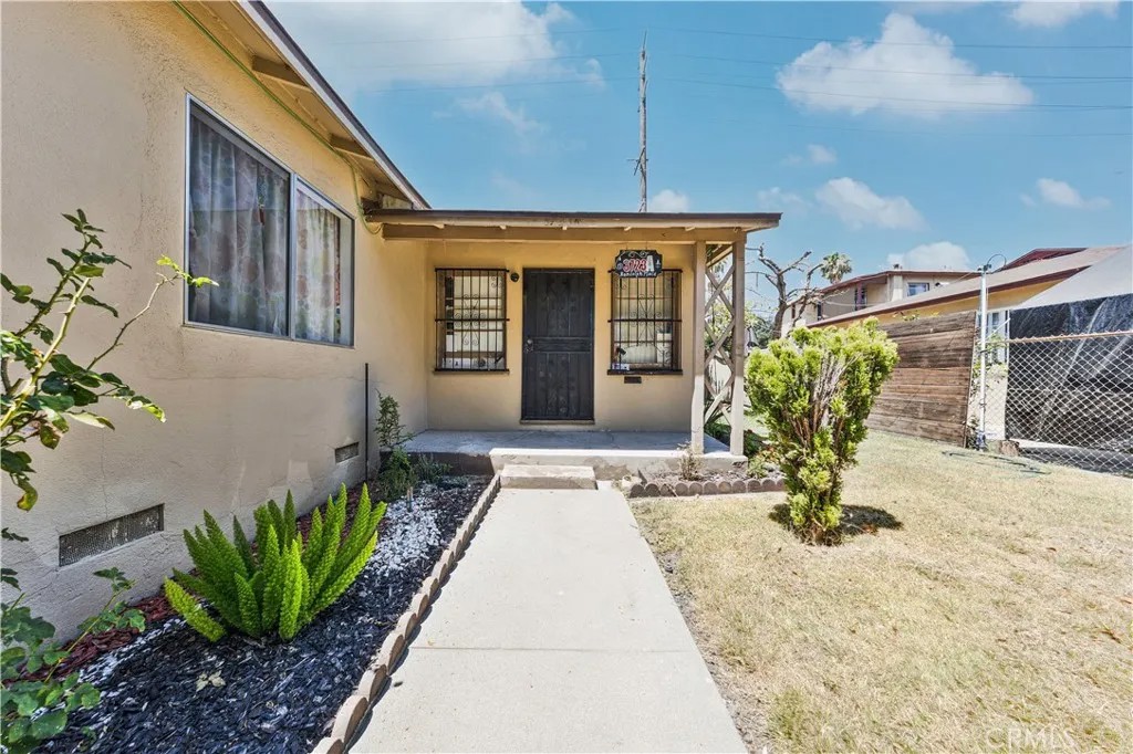 3723 Randolph